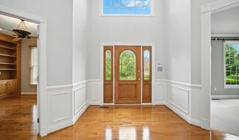 19925 AUGUSTA VILLAGE Pl, Ashburn, VA 20147