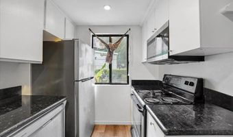 2340 Caringa Way E, Carlsbad, CA 92009