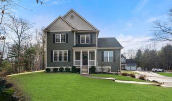 24 Lynn Dr, Attleboro, MA 02703