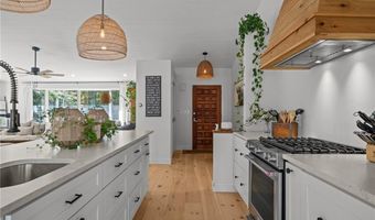 33 Slavin Path, Glocester, RI 02814