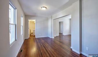 6 Levitt Ave, Bergenfield, NJ 07621
