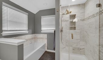 1220 Sedgewood Trl, Algonquin, IL 60102