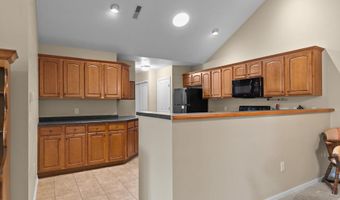 2215 E TUSCANY Way 62, Appleton, WI 54913