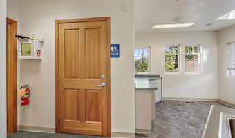 1049 Siskiyou Blvd, Ashland, OR 97520