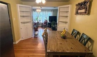 1009 Debbie Ln, Allentown, PA 18103