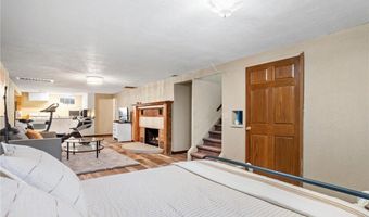 1019 Ash St, Alexandria, MN 56308