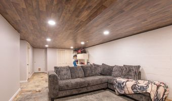 19201 Moulin St, Abingdon, VA 24210