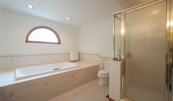 23 Forrester Ct, Amherst, NY 14228