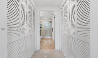 19501 W Country Club Dr 309, Aventura, FL 33180