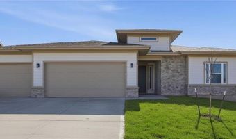 1599 Grayhawk Dr, Basehor, KS 66007
