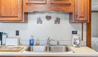 31 Monroe St, Augusta, ME 04330