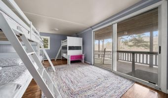 543 Long Shores Dr, Barrington, NH 03825