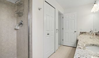 951 Addington Ln 135, Ann Arbor, MI 48108