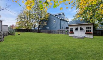 18 Middletown Ave, Atlantic Highlands, NJ 07716