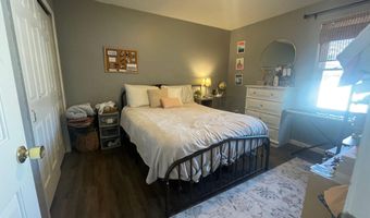 2329 Woodridge Dr, Adrian, MI 49221