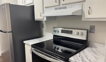 528 ORANGE Dr 26, Altamonte Springs, FL 32701
