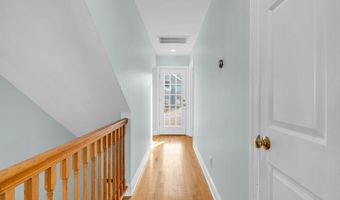 20 Starboard St, Beachwood, NJ 08722