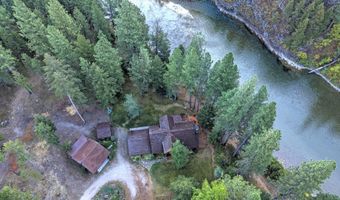 3898 Rainbow Bend Dr, Bonner, MT 59823