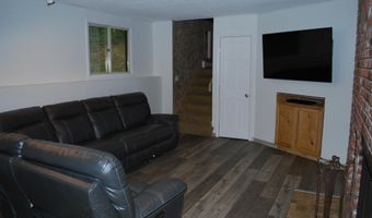 43 Camelot Dr, Bedford, NH 03110