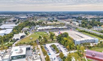 505 SE D St, Bentonville, AR 72712