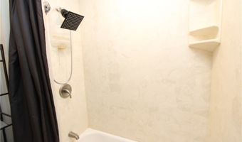 819 James St, Apex, NC 27502