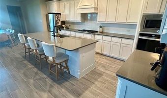 509 Windstream Dr, Aledo, TX 76008