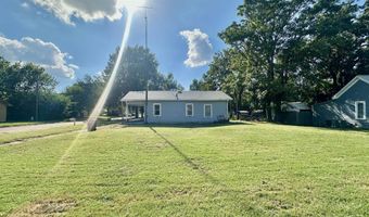 410 E Taylor Ave, Arkansas City, KS 67005