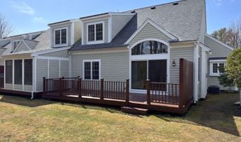 5 Blue Meadow Ct 5, Bourne, MA 02532