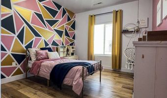 582 E 5020 N, Enoch, UT 84721