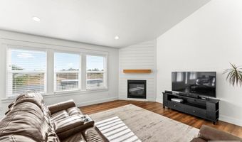 4736 S Thunder Dr, Ammon, ID 83406