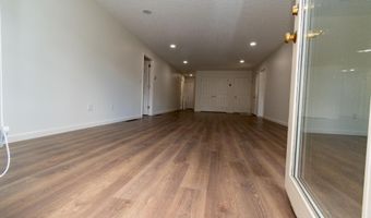 7 St Andrews Dr, Bedford, NH 03110