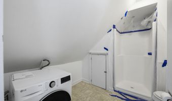 9 Pleasant St, Bath, ME 04530