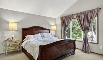 6656 SW 162ND Dr, Beaverton, OR 97007