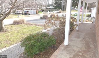 93 GREAT LAKE Dr, Annapolis, MD 21403