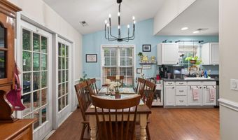626 Thornbird Cir, Boiling Springs, SC 29316