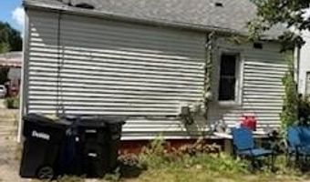 7376 WESTWOOD St, Detroit, MI 48228