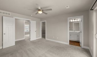 4007 NE 3rd St, Ankeny, IA 50021