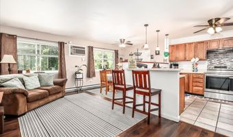 136 Pembroke Rd 6-52, Danbury, CT 06811