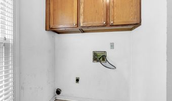 8970 HILLMAN WAY Dr, Bartlett, TN 38133