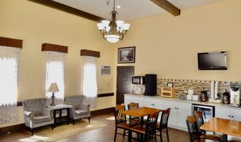 2207 N Buckeye Ave, Abilene, KS 67410