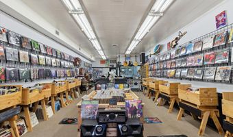124 E Superior St, Alma, MI 48801