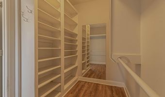 402 Montrose Pl, Brandon, MS 39042