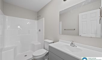 895 Graham St, Allentown, PA 18109