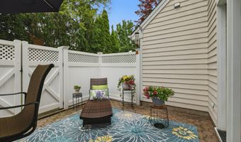 67 Southwick Ct 67, Cheshire, CT 06410