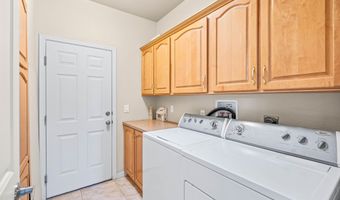 3301 S GOLDFIELD Rd OFC, Apache Junction, AZ 85119