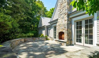 2 Settlers Trl 3, Darien, CT 06820