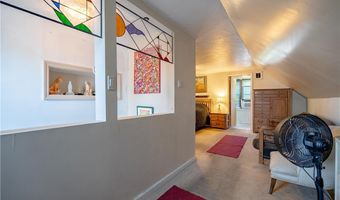 125 Clinton Ave, Akron, OH 44301
