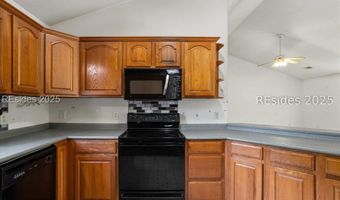 7 Wellena Ct, Beaufort, SC 29906