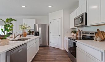 5250 Hayloft Dr, Apopka, FL 32712