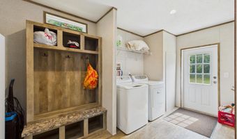 425 Pfeiffer Rd, Batesville, AR 72501